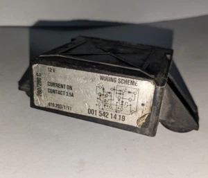 Mercedes OEM Emission Ignition Timing Relay Control Module 0015421419 280 280C - Bild 1 von 5