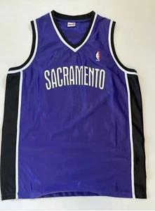 NBA Licensed Jersey Sacramento Kings XL Geoff Petrie + Jason Thompson Autograph - Picture 1 of 3