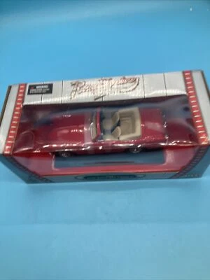 Road Signature 1958 Aston Martin DB 2-4 Mark III DieCast Car New - Image 1 of 4