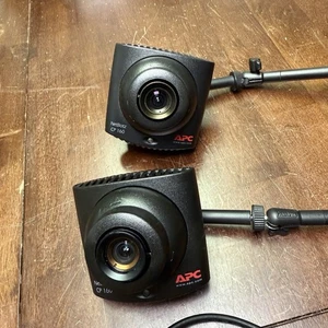 2 APC NetBotz CP-160 Motion POE Cameras w/ Adjustable Arms & 2 Temp Sensors - Picture 1 of 6