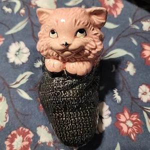 Vintage rosa Kätzchen Wandtasche Katze Kätzchen schwarz Tasche kitschig Vase Oma Kern 5,5" - Bild 1 von 13