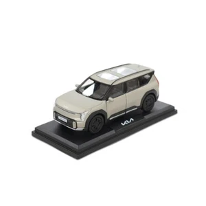 Original KIA EV9 Modellauto Sammlermodell Maßstab 1:38 Ivory KIA104231 - Bild 1 von 4
