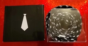 Space Invaders - Black Tie Geek Thin Necktie Gamer Loot Crate, Lootcrate - Picture 1 of 6