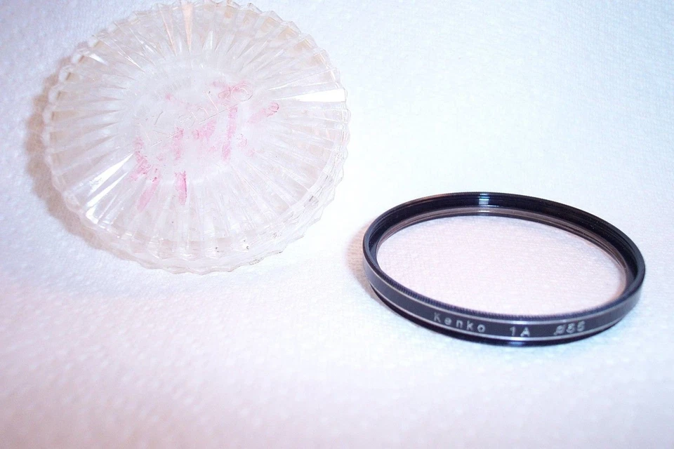 Kenko 55 mm 1A Screw-In Filter with Case Made in Japan (K-20) - Image 1 of 1