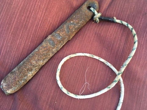 1 Vtg Antique Old 6# Cast Iron Window Sash Weight 13.5" Architectural Salvage Cover