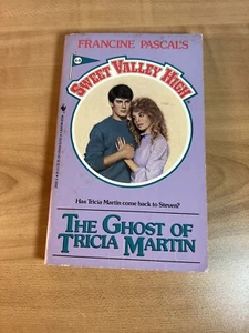 The Ghost of Tricia Martin by Francine Pascal: 1990 Paperback - Picture 1 of 5