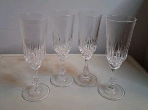 Juego de 4 copas altas de cristal de vino o champán flautas - Imagen 1 de 5