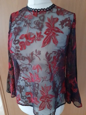 Coast Black  & Red Floral Mesh Lace Embroidered Sheer Top Sz 8 Party Glam - Image 1 of 4