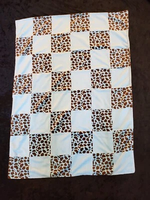 COBERTOR BABY ESSENTIALS AZUL com IMPRESSÃO ANIMAL - Imagem 1 de 4