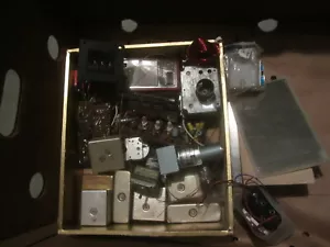 Konvolut Teile Funk Transistoren Filter Amateurfunk Dunkermotor Kondensator - Bild 1 von 6