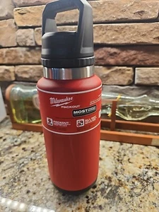 Milwaukee Tool 48-22-8397R Isolierflasche, SS, 36 OZ Verschluss, schwarz - Bild 1 von 11