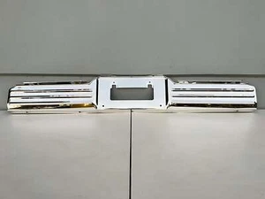 1964 CHEVROLET IMPALA , FULL-SIZE PASSENGER CAR REAR LICENSE PLATE PANEL  [NEW] - Foto 1 di 5