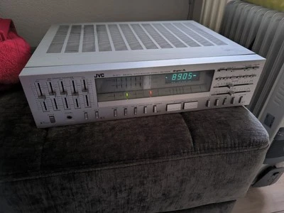JVC R-S 77  Receiver/Verstärker  - Bild 1 von 4