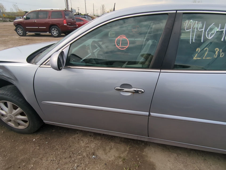 2005-2009 Buick Lacrosse Driver Front Door Oem GMN1G - Изображение 1 из 1