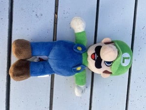 Nintendo Super Mario Luigi 12” Stuffed animal Plushie - Picture 1 of 3