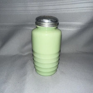 Jeanette Jadeit grün gerippt Bienenstock Range Shaker (Pfeffer abgenutzt) Vintage  - Bild 1 von 3