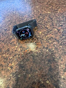 Apple Watch Series 7 45 Stainless Case Milanese Loop - Photo 1 sur 5