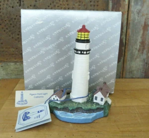 Figura Spoontiques Lighthouse Pigeon Point California CA con etiqueta de caja y numerada - Imagen 1 de 8