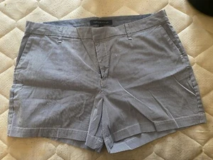 Tommy Hilfiger blau & weiß gestreifte 8,5 "Innennaht Shorts Damengröße 16 - Bild 1 von 3