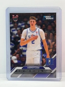 2025 Bowman U Now NCAA March Madness #2 Cooper Flagg - Foto 1 di 2