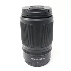 Quasi Perfetto Nikon Nikkor Z Dx 50-250mm F/4.5-6.3 VR Zoom Lens per Mirrorless - Foto 1 di 4