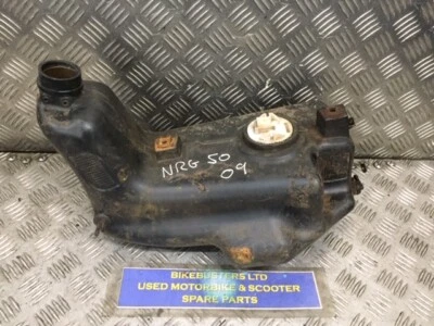 Depósito de gasolina Piaggio NRG 2009 Foto 1 de 2