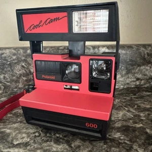 Polaroid Cool Cam 600 Camera Black And Red Great Condition Tested Clean! - Picture 1 of 9