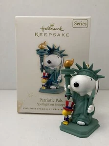 2008 Patriotic Pals Collector's Series #11 Peanuts Snoopy Orginal Hallmark Box - Picture 1 of 5