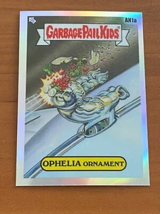 Cubo de basura Topps Chrome Series 3 2020 refractor para niños #AN1a adorno OPHELIA - Imagen 1 de 2
