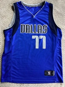 Camiseta deportiva mediana Luka Doncic Dallas Mavericks NBA #77 Fanatics para hombre - Imagen 1 de 9