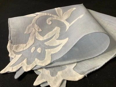 9804🌟ВЕЛИКОЛЕПНЫЙ винтажный свадебный носовой платок 40-х годов с цветочным узором на Мадейре - Изображение 1 из 4