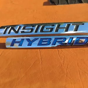 Honda Insight hybrid 2012 emblem with Tabs OEM USED - Picture 1 of 6