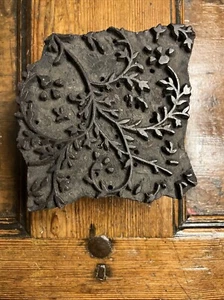 ANTIQUE Wooden Fabric Printing Block Hand Carved Textile Print Block 6x6x3 in - Picture 1 of 2