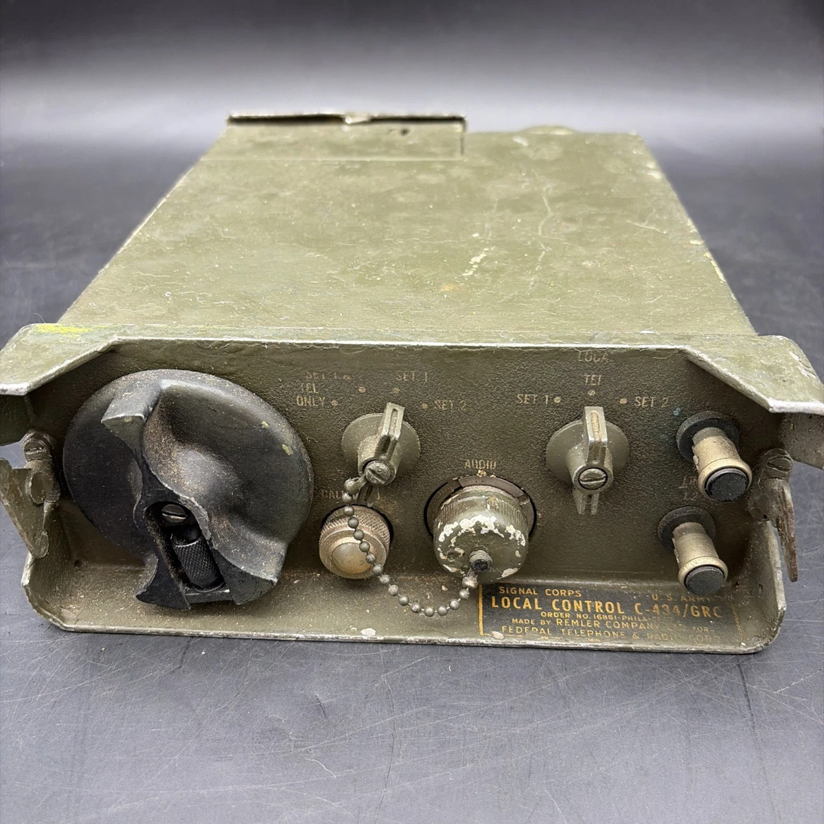Field Telephone Indiana Original WWII US Field Gear & Equipment