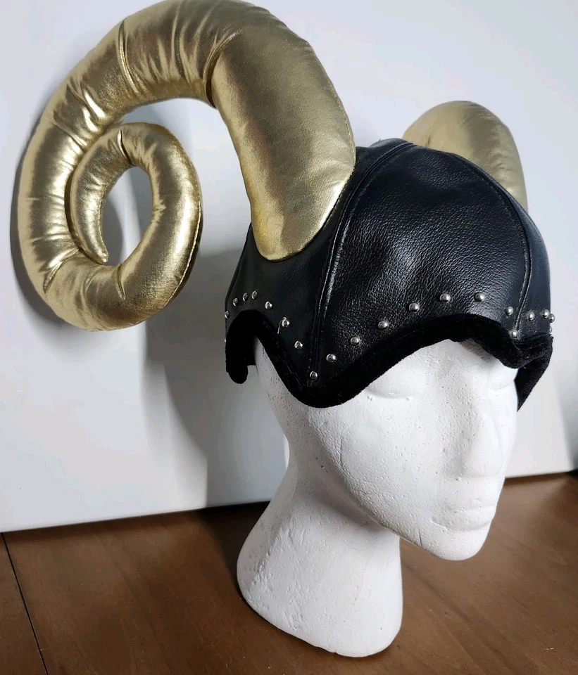 Elope Ram Cuernos Dorados Cuernos Tocado Negro Fiesta de Halloween Divertido Juegos con disfraces Rizados  Foto 1 de 4