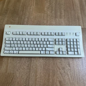 Vintage 1990 Apple Extended Keyboard II M3501 No Cord Excellent Condition - Picture 1 of 5