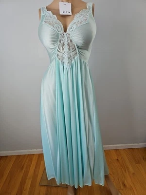 Camisón vintage Olga verde azulado claro barrido completo estilo 79200 detalle de encaje talla mediana Foto 1 de 4