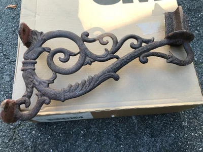 Dietz lantern # 3 Street  Lamp Bracket c t ham others very rare great patina - Image 1 of 4
