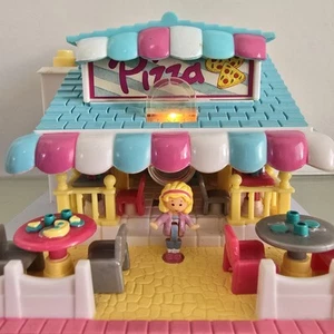 POLLY POCKET 'Polly's Pizza Place' - (Complete and Working) - Picture 1 of 9
