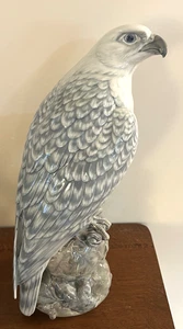 Royal Copenhagen 16" Tall ICELANDIC FALCON Figurine, Peter Herold, # 1661 Ex - Picture 1 of 7