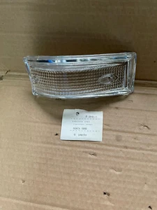 SIMCA 1000 FRONT LEFT HEADLIGHT ARROW Plastic Gem Lens Headlight White - Picture 1 of 5