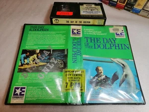 THE DAY OF THE DOLPHIN (1973) - RARE Oz EMBASSY 1980's Beta 1st Issue - THRILLER - Picture 1 of 3