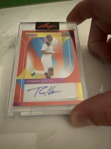 Robbie Keane Auto 6/6 Leaf Vivid Legend Soccer