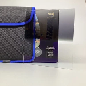 Benro Master 170x190mm 3-stop(GND8 0.9) Reverse Graduated Neutral Density Filter - Picture 1 of 6