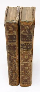 Libro Antico "CAII JUILII CAESARIS QUAE EXTANT" 1744 Due Volumi - Foto 1 di 9