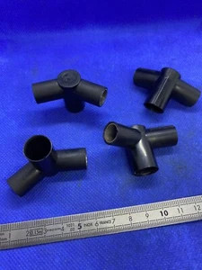 Raccord reniflard vapeur d’huile d'origine Renault R12 R15 R16… réf 0855093300 - Bild 1 von 2