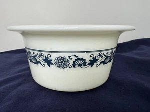 Pyrex Old Town Blue Onion Butter Tub Bowl Container - No Lid - Picture 1 of 4
