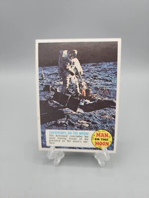 1970 Man on the Moon Footprints on the Moon! #82 of 99 Puzzle Cards - Image 1 of 4