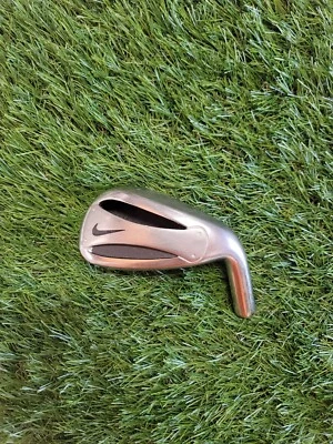 Cabeza de palo de golf Nike SlingShot cuña de lanzamiento para mano derecha  Foto 1 de 4