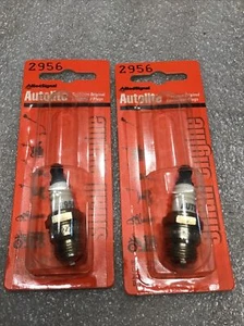 2 Autolite Small Engine 2956 Spark Plug Champion DJ7J, DJ8, DJ8J - Bild 1 von 2